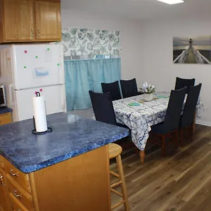 Beautiful Ranch Between Virginia And Norfolk Holiday home Virginia Beach